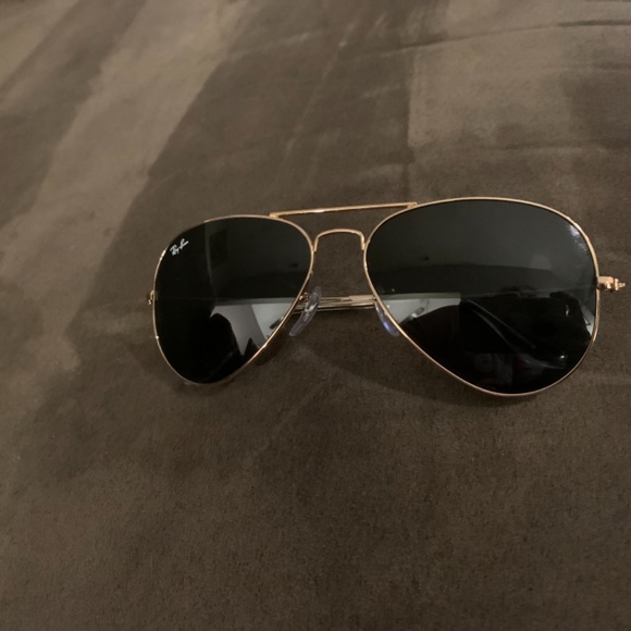 Rayban Classic Aviators - Picture 2 of 4